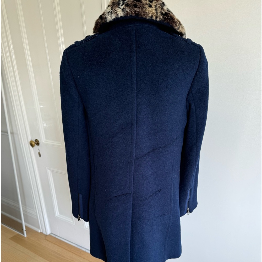 Rebecca Taylor asymmetric zipper car coat with faux fur collar. Size 6 - Picture 11 of 11